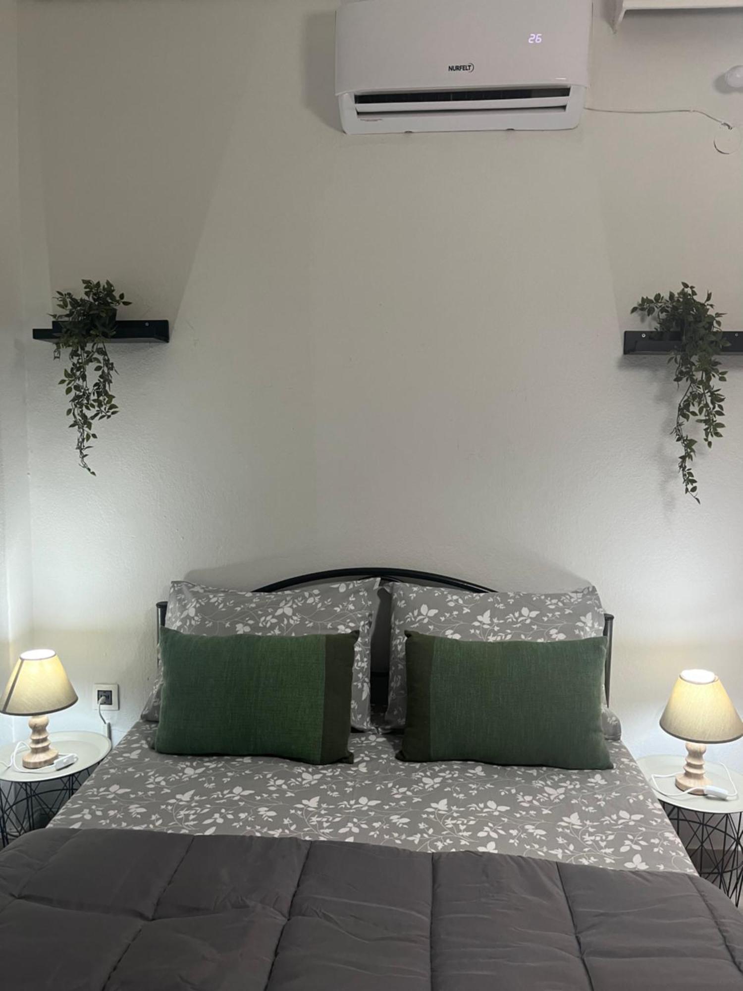 Istos 8 Apartment *